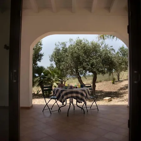 Πανσιόν Baglio La Giummara *